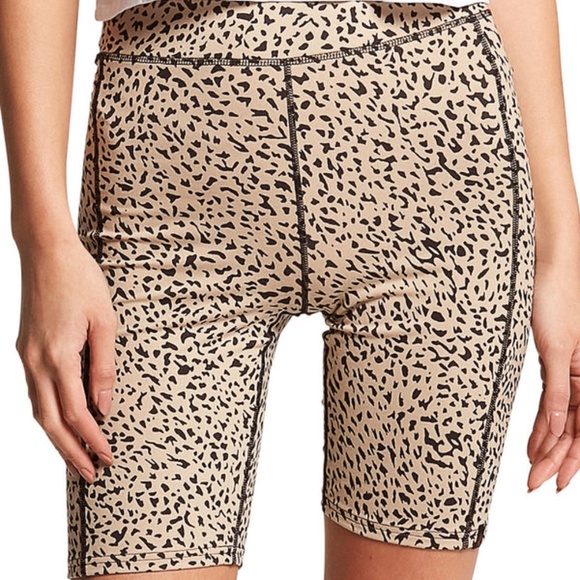 Volcom Pants - VOLCOM Women's Lil Bike Shorts